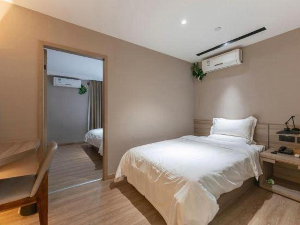 Starway Hotel Xiamen Bagian luar foto