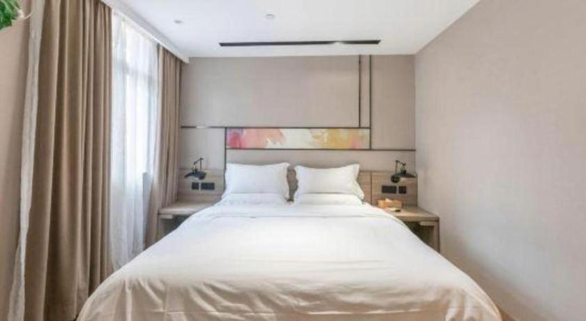 Starway Hotel Xiamen Bagian luar foto