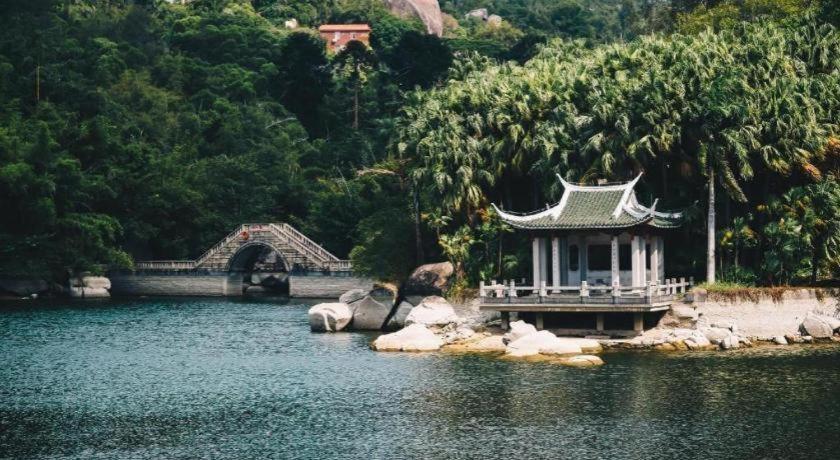 Starway Hotel Xiamen Bagian luar foto