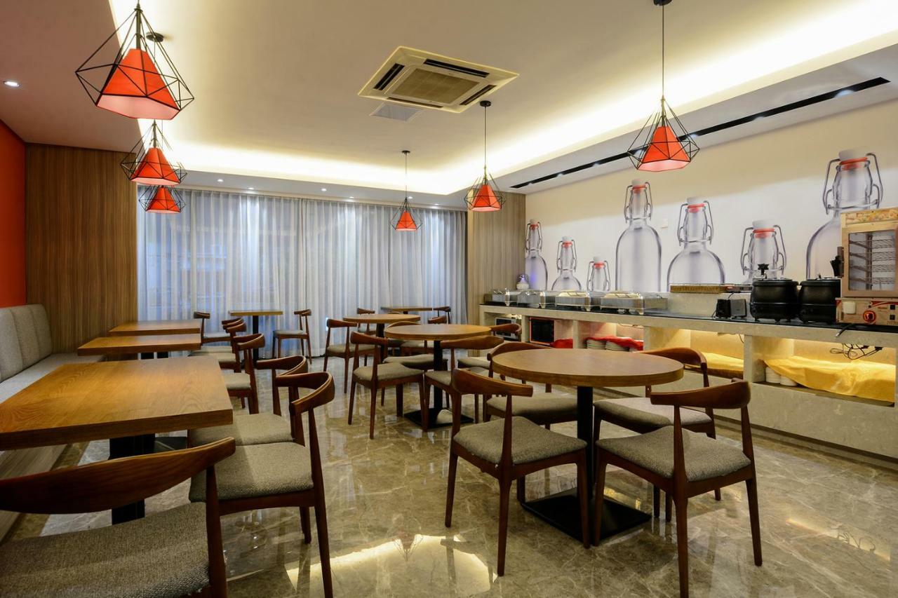 Starway Hotel Xiamen Bagian luar foto